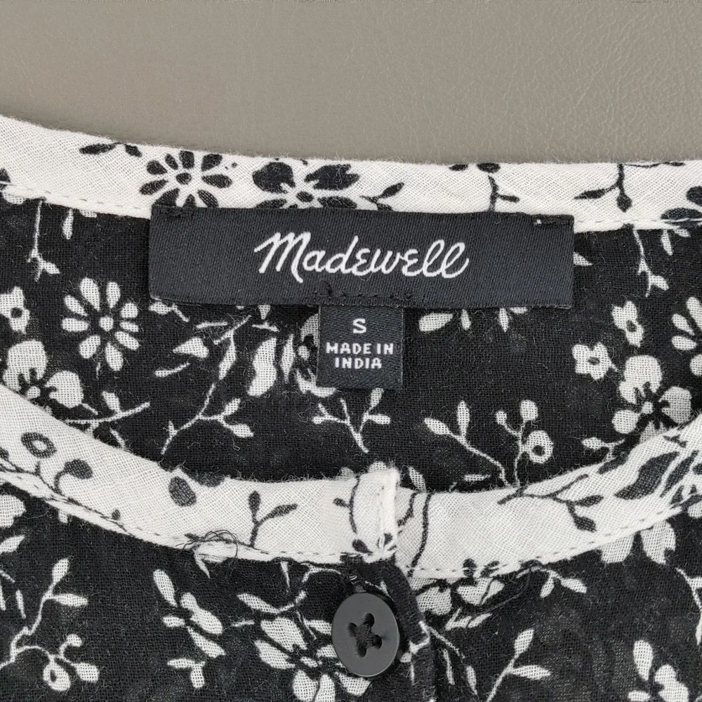 Madewell Top Small Black Meadow Branch‎ Floral Print-Mix